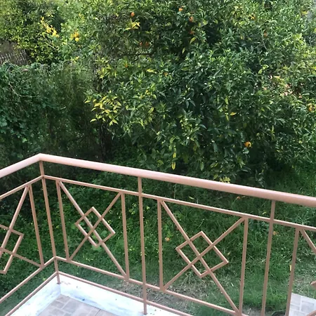 Skaloma Seafront Loulas House Nearby Nafpaktos Exterior foto