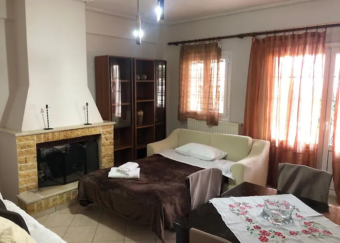 Skaloma Seafront Loulas House Nearby Nafpaktos