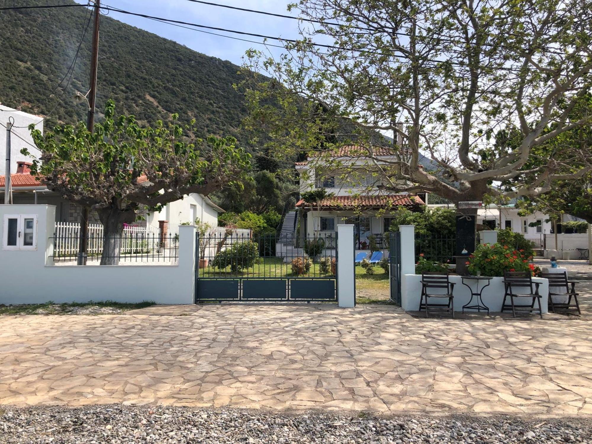 Ferienhaus Seafront Loulas House Nearby Nafpaktos *